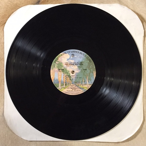 The Doobie Brothers -“The Captain And Me” Vinyl LP - Picture 3 of 5